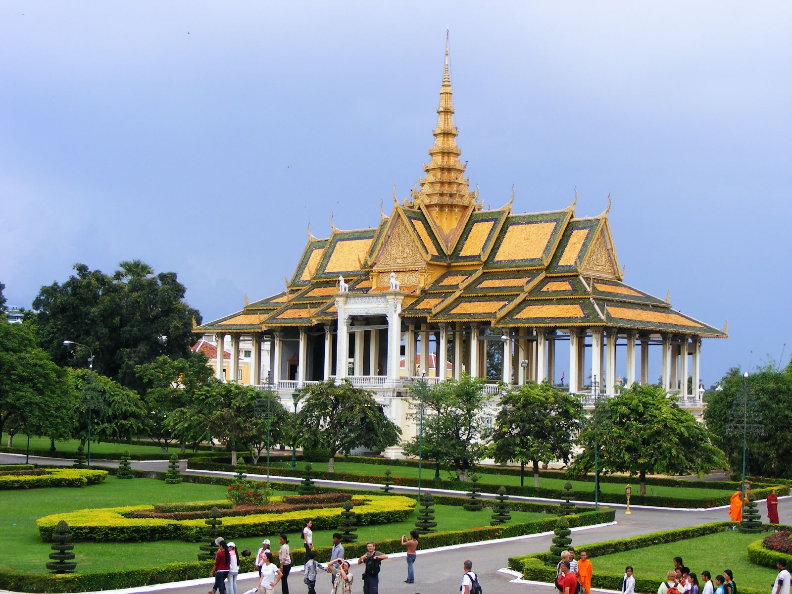 Cung điện hoàng gia Campuchia